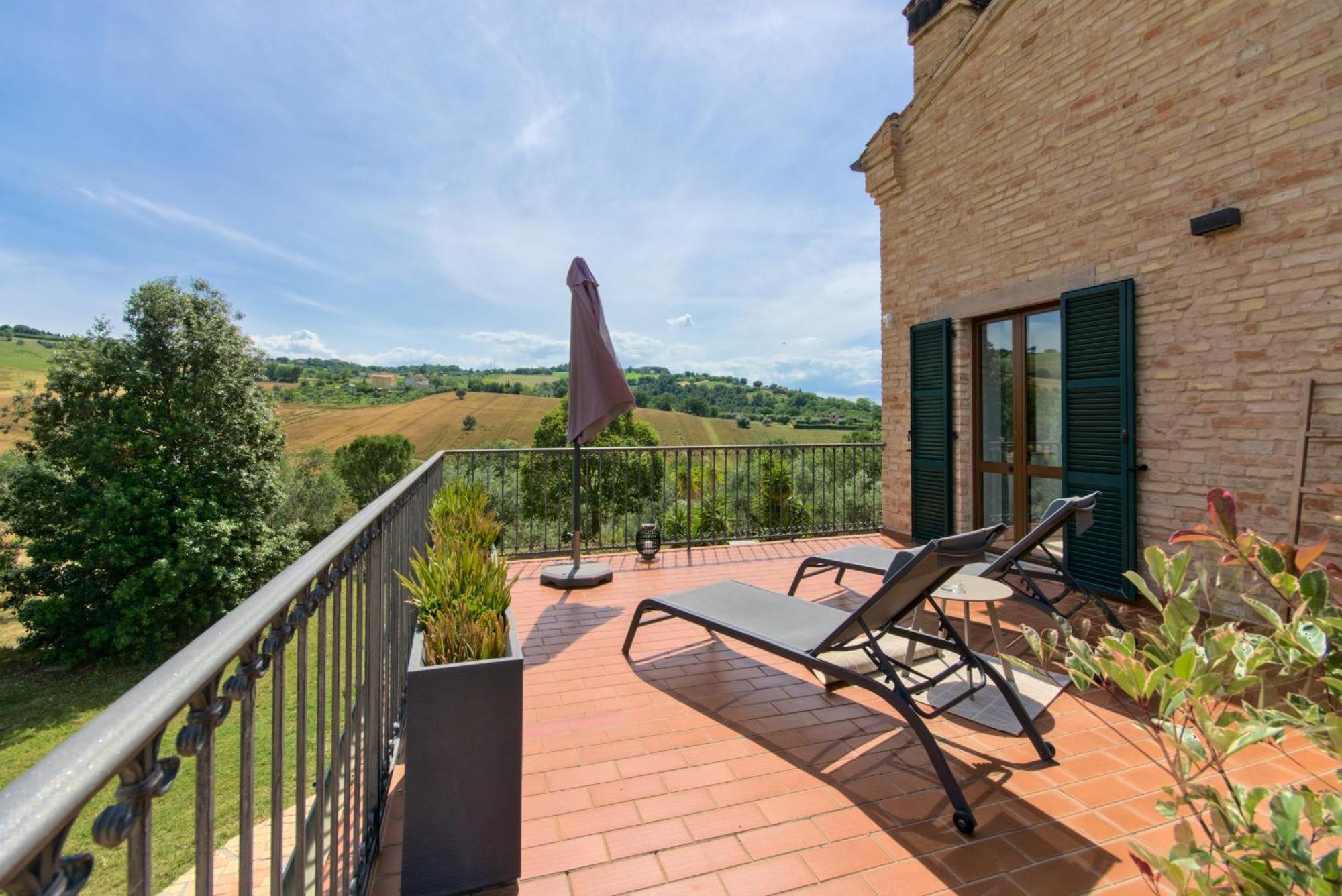 Villa Morro Suites Morrovalle 外观 照片